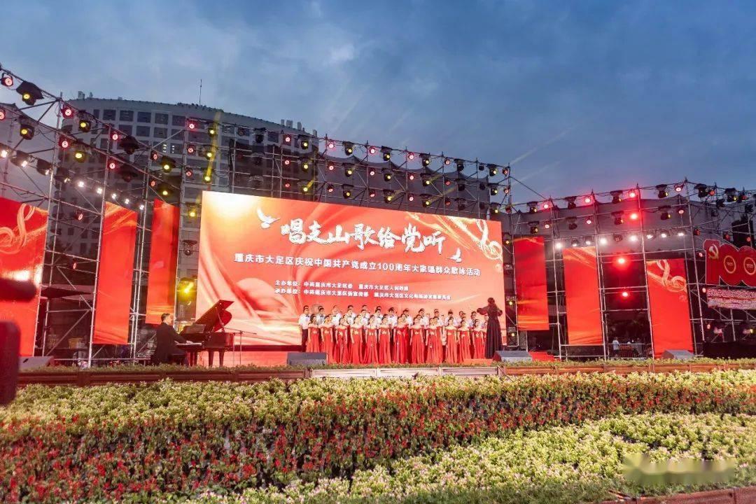 喜+喜！一等功喜报送进家门，他现场求婚成功！