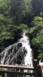 沙漠避难所